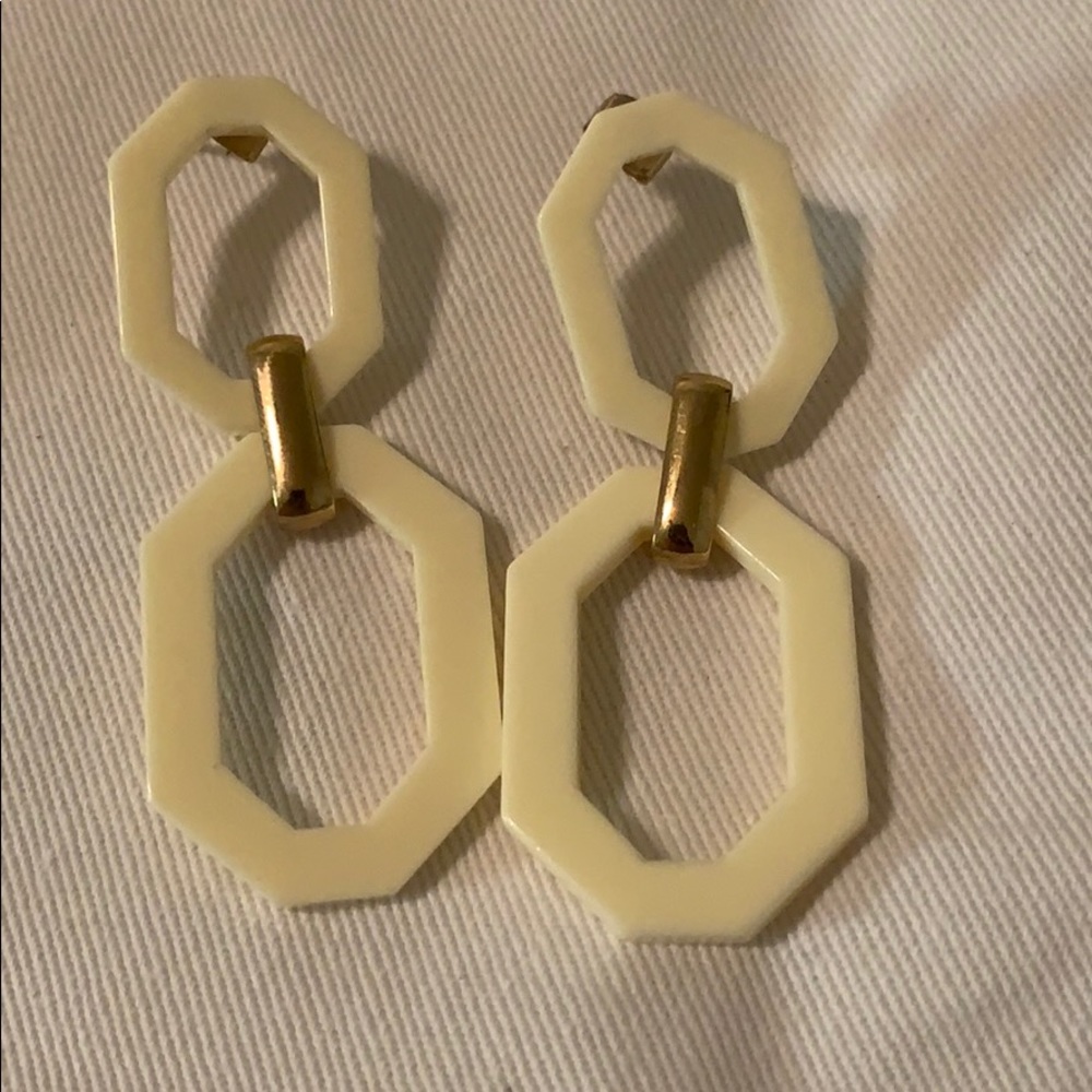 Earrings - Picture 3 of 3